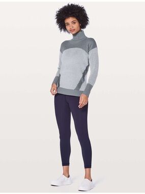 Lululemon Women’s Warm & Restore Sweater Magnet Grey / Starlight Size 8